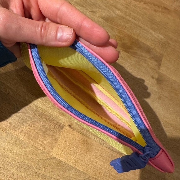 NWOT Ipsy Yellow and Pink Makeup Bag - Picture 2 of 3